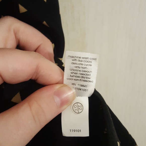 Geometric Pattern Tank Top - Picture 5 of 5